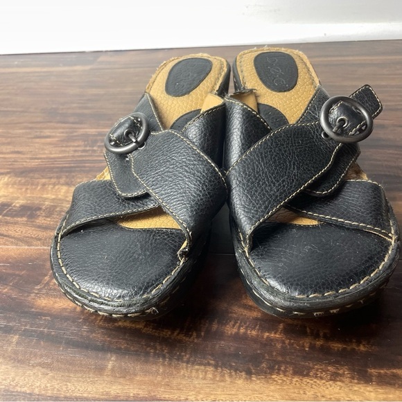 BOC Size 10M Black Pebbled Leather Buckled Slip On Mules Shoes BC 3133 - Picture 6 of 12